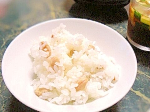 簡単ヘルシー☆炒り大豆の混ぜご飯